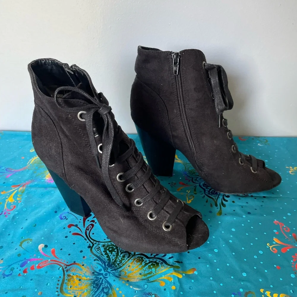 Fioni Black Lace-Up Booties, Size 8